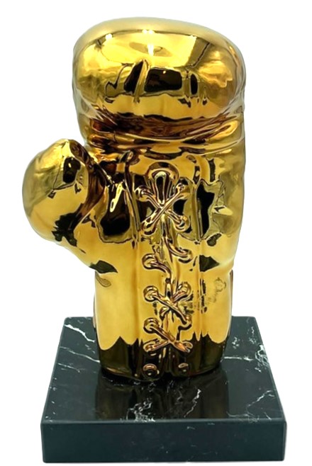 GOLDEN GLOVE - 35 cm. hoog