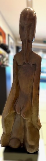 mackaay beeld achter 2 Theo Mackaay - bronzen sculptuur 107 cm. hoog
