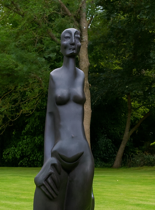 Bronzen beeld Theo Mackaay 105 cm. hoog Bronzen beeld Theo Mackaay 105 cm. hoog