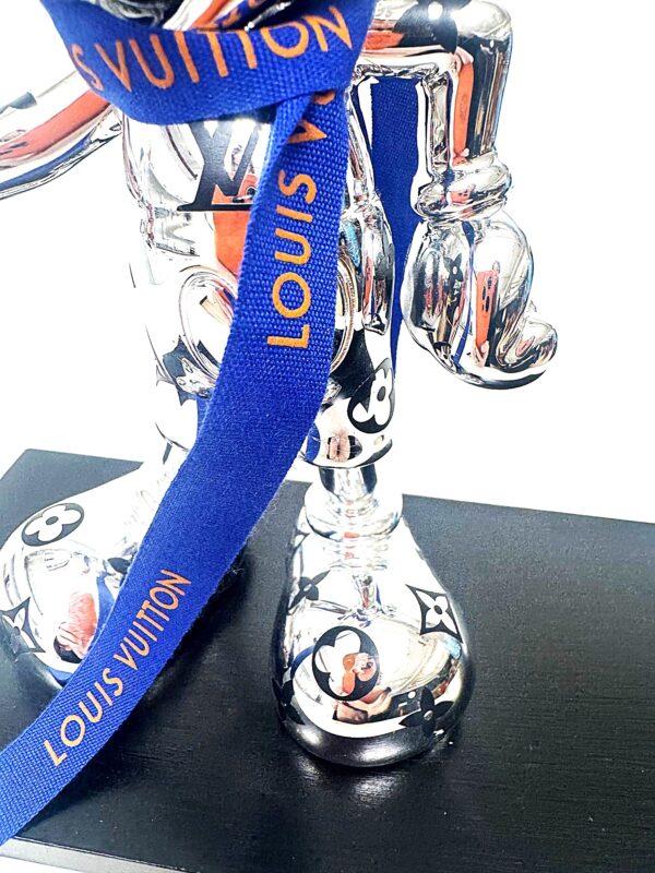 Mickey Chroom Louis Vuitton detail