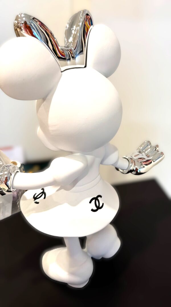 minnie 2 nw Mademoiselle Minnie