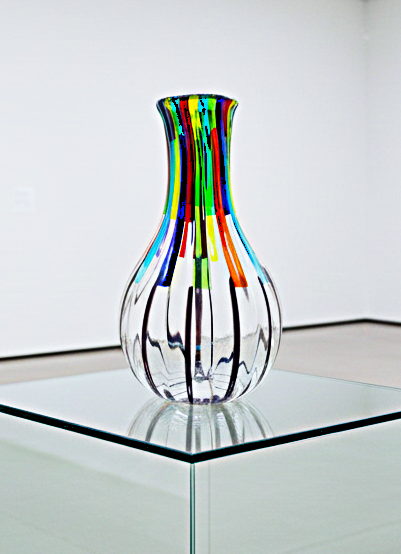 Schittende Murano vaas van 19 cm. hoog