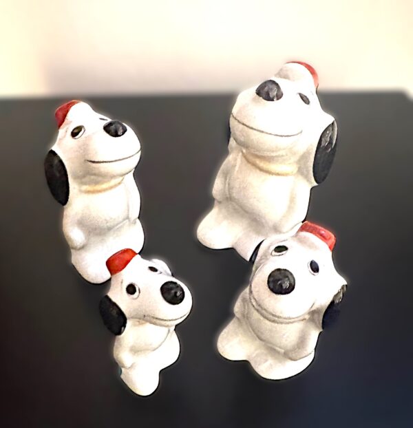 4 vintage Snoopy beeldjes 4 vintage Snoopy beeldjes