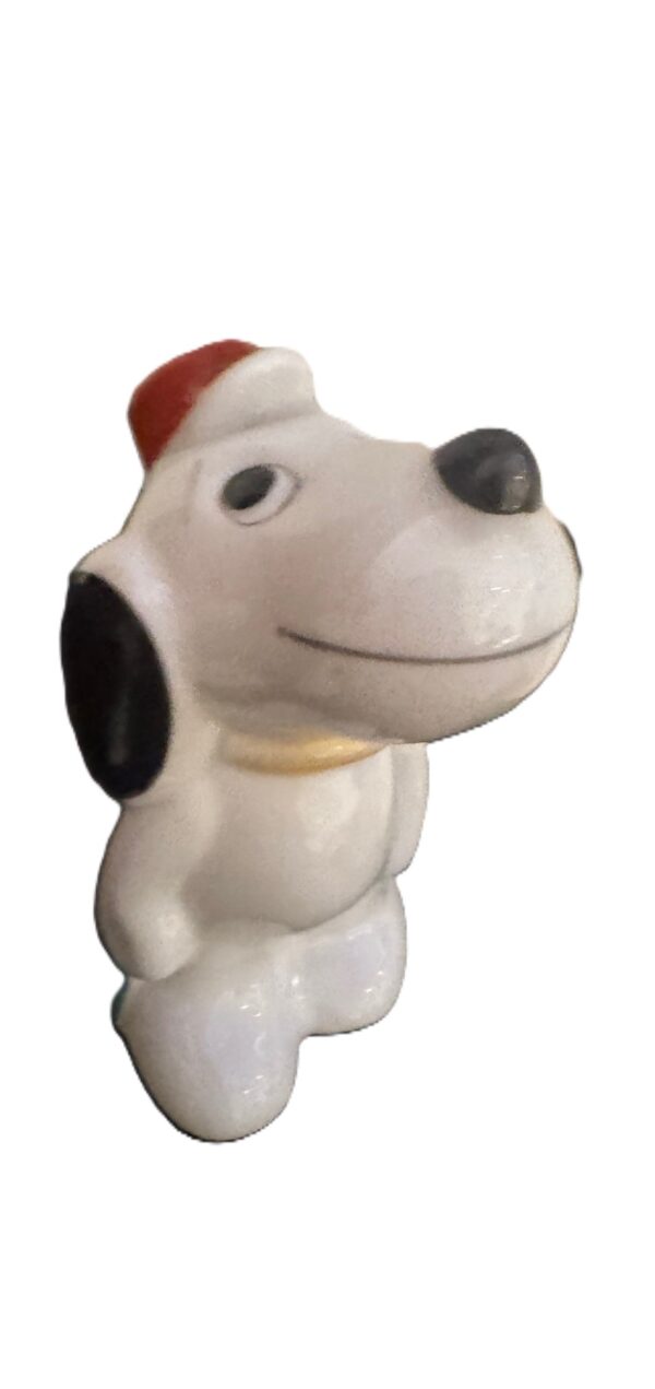 snoopy 1 van de vier Snoopy - 4 zeldzame vintage beeldjes