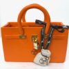 birking bag 2 witte achtergrond Hermès Birkin Bag Sculpture
