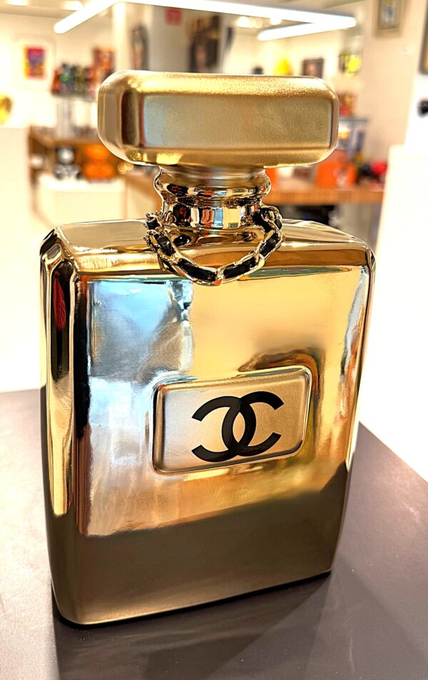 Luxe Chanel fles goud Luxe Chanel fles goud