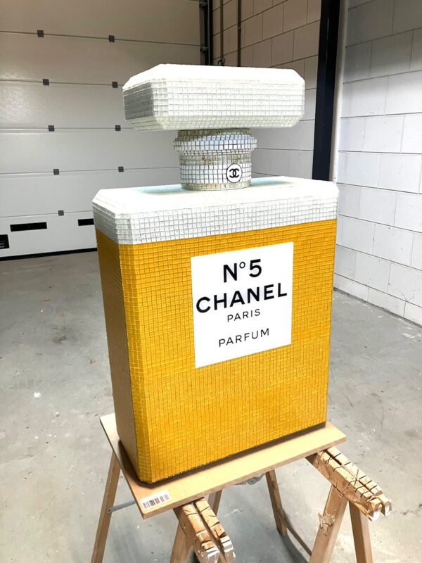 chanel xxl originele foto CHANEL 5 XXL