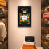 Werk aan de muur Luxury in a Bottle