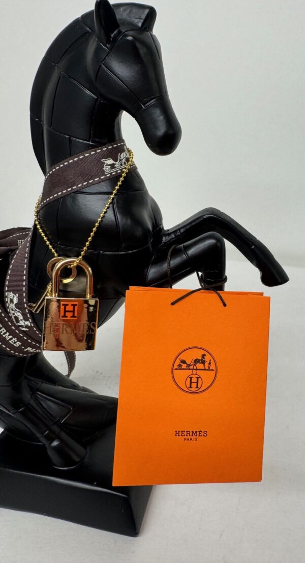 shopping cheval hermes nw detail Shopping Cheval Hermès