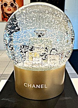 Luxe Chanel Sneeuwbol 12 cm