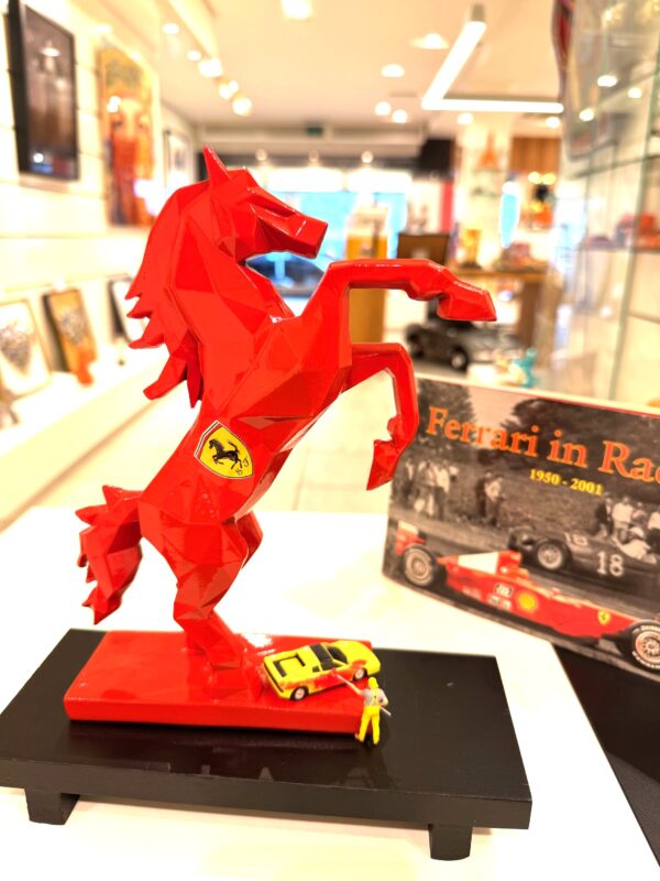 PAINT IT FERRARI RED