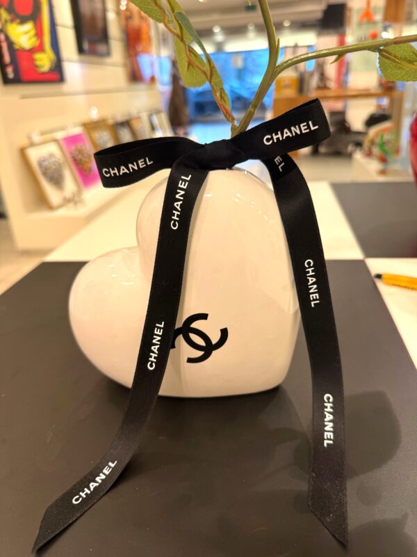 Exclusieve vaas met Origineel Chanel‑lint