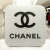 Chanel lichtbak origineel boutique item wit met zwart logo 28x28x7,5 cm - Gavekunst.nl