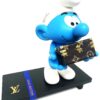 Smurf Petite Valise - Louis Vuitton Smurf Petite Valise met mini Louis Vuitton koffertje op zwart plateau