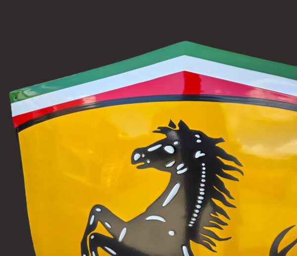 Zeer imposant XXL Ferrari Bord 128 x 95 cm