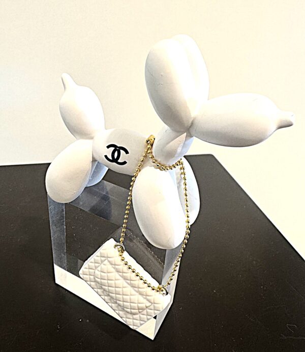 Chien de Luxe - 14 cm. hoog