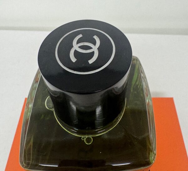 Grote Factice Fles Chanel 19 - 17 cm hoog