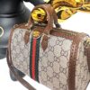mini tasje Gucci behorend bij beeld Minnie Gucci noir 30 cm