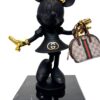 minnie gucci op marmer Marmeren Sokkel 12 x 12 x 4 cm.