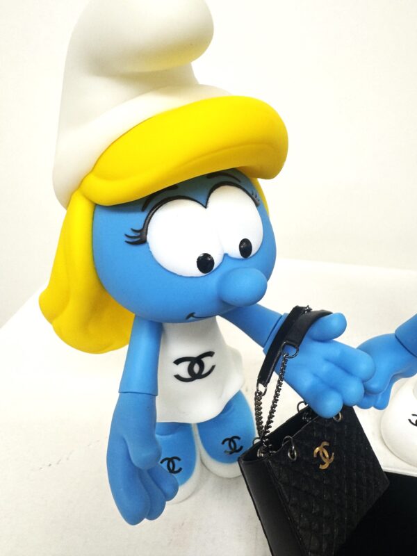 Luxury Present for Smurfin