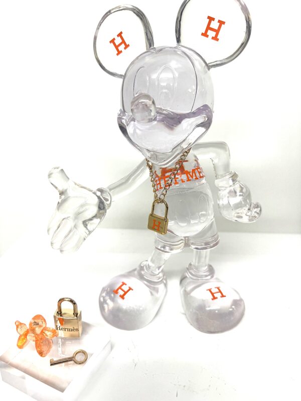 Mickey Transparant Luxury Mickey Transparant Luxury - prachtig transparant beeld van Mickey Mouse met luxe uitstraling inc. acrylblok met minieslotje en sleuteltje en oranje transparant balloon dog