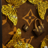 details dreamflight lv tasje en portemonnee Butterfly LV