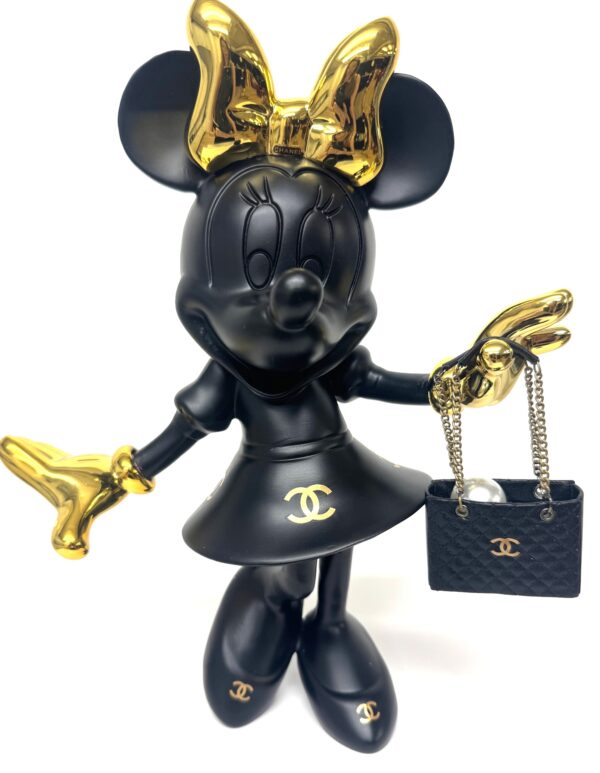 mademoiselle minnie noir premium 30 cm. mademoiselle minnie noir premium 30 cm. zwart met goud popart beeldje van Minnie Mouse - 30 cm. hoog