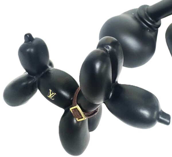 mickey and dog lv noir details hondje Mickey & Dog LV Noir 30 cm.