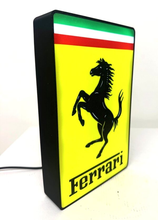 ferrari lichtbak zijkant Ferrari Lichtbak – Luxe LED Decoratie 25 cm.