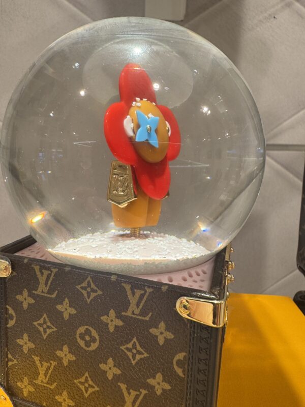 Zeldzame Louis Vuitton Sneeuwbol - muziekdoosje 14,5 cm. hoog