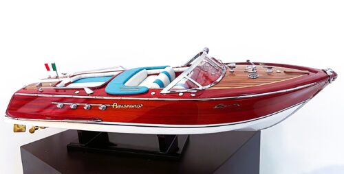 Riva Aquarama Lamborghini Riva Aquarama Lamborghini 52 cm. lang